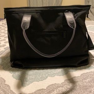 Beis travel weekender bag
